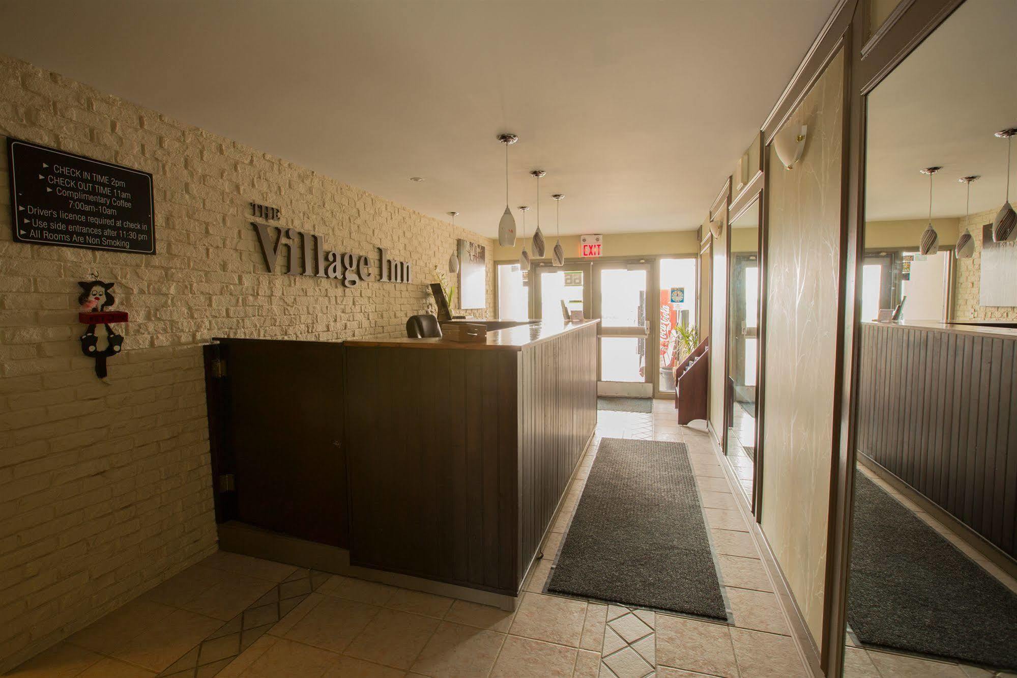 The Village Inn Elora Exterior foto