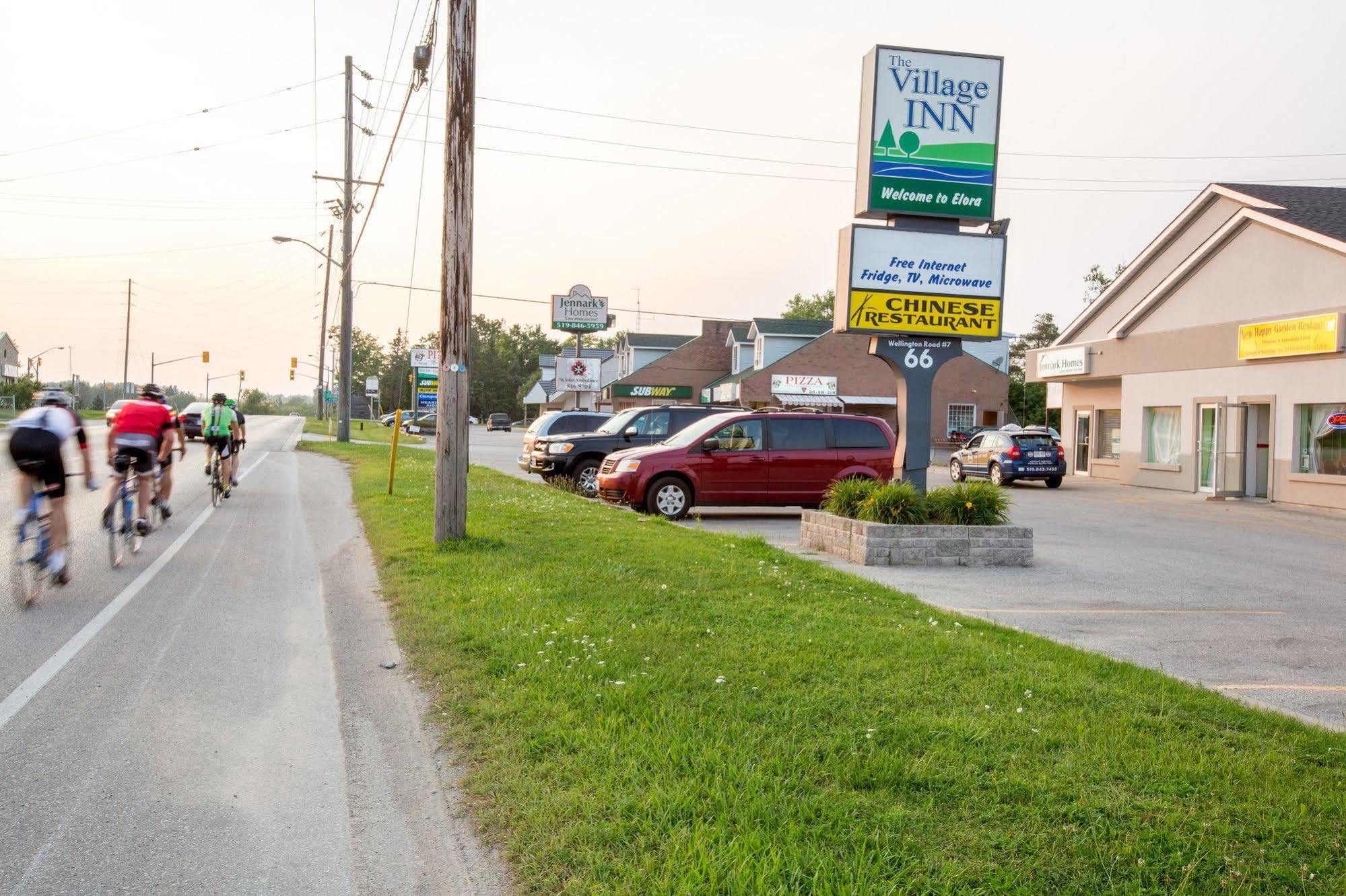 The Village Inn Elora Exterior foto